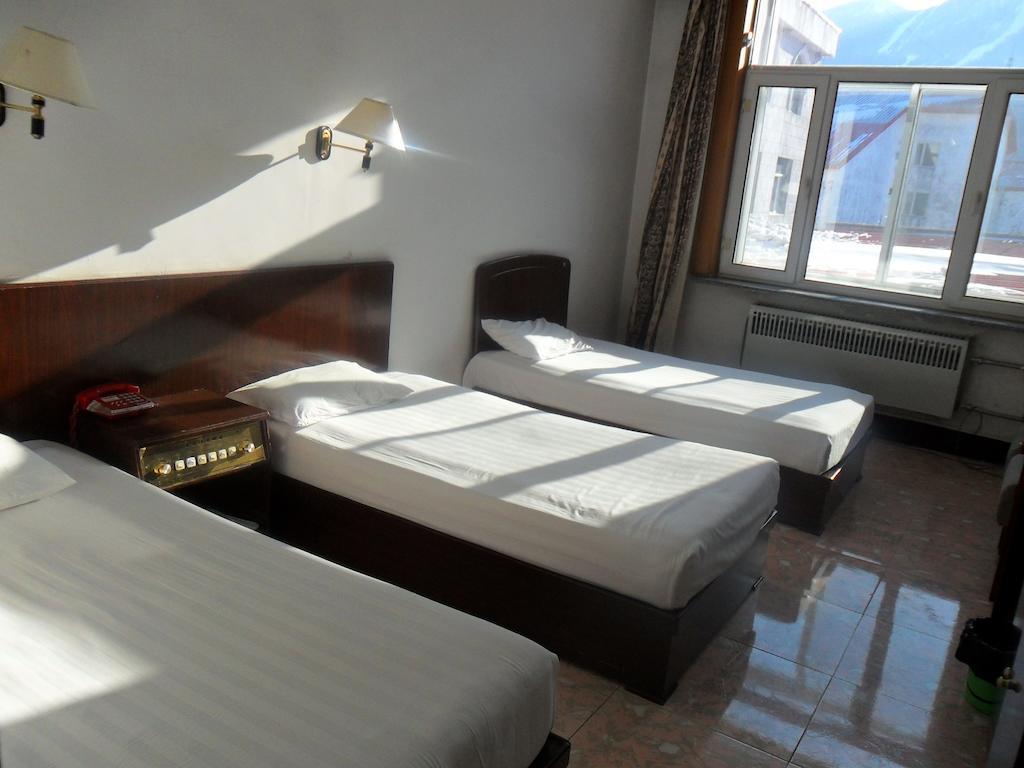 Yabuli Xintong Hotel Shangzhi Habitación foto